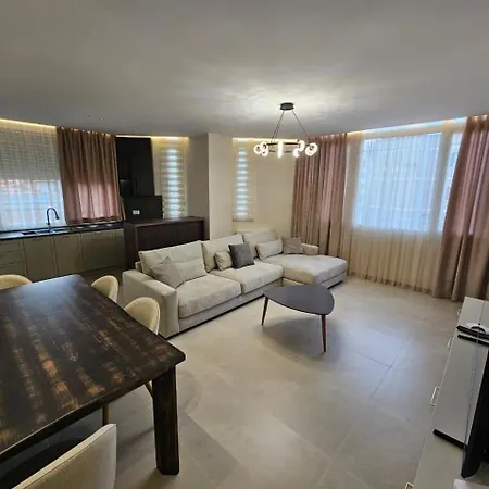 Otel My Te Rruga Bogdaneve Tiran