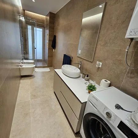 My Te Rruga Bogdaneve Otel *